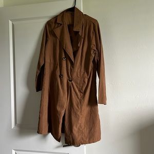 Women size large brown trench coat buttons long length light weight super cute